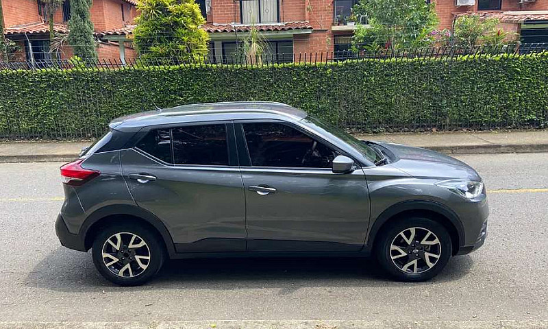 Nissan Kick Versión ...
