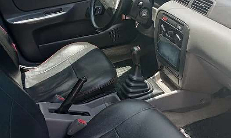 Vendo Lindo Nissan S...