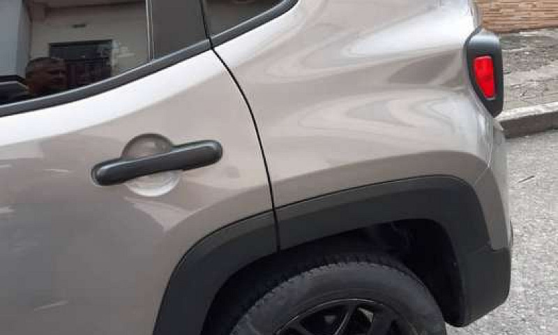 Jeep Renegade 4X2 Co...