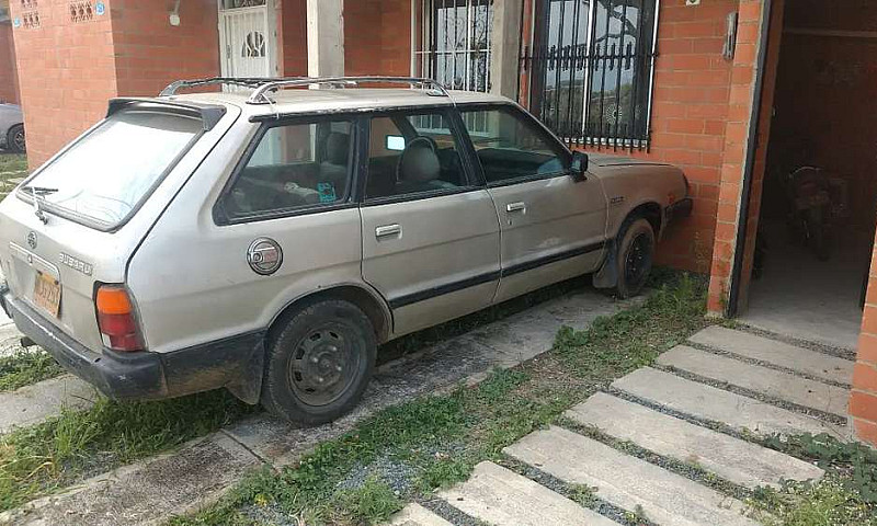 Clásico Subaru 80...