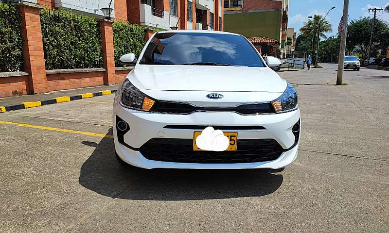Kia Rio Vibrant 2022...