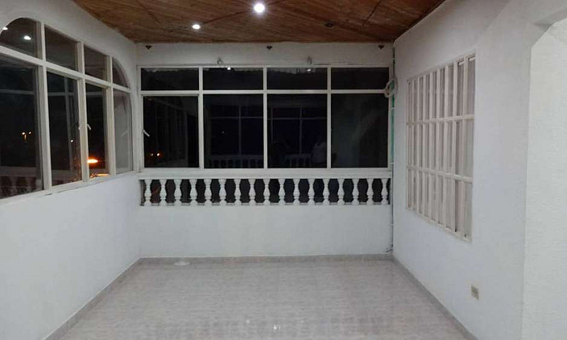 Arriendo Apartamento...