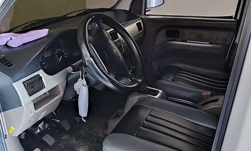 Se Vende Van N300 De...