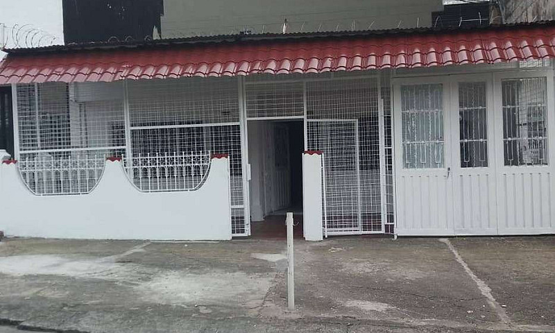 Arriendo  Casa Para ...