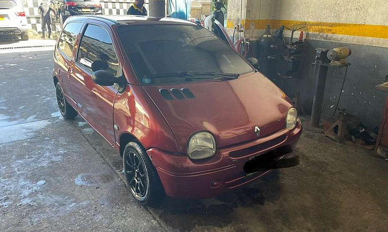 Vendo Twingo...