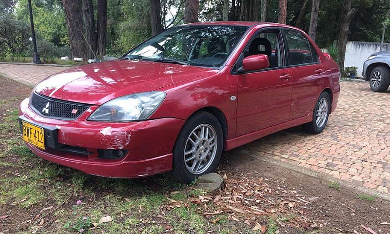 Mitsubishi Lancer Ra...