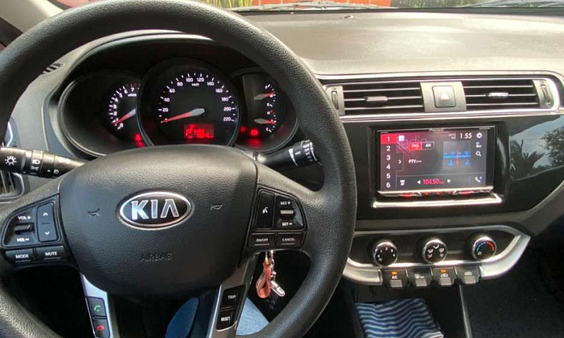 Kia Río Ub Ex...