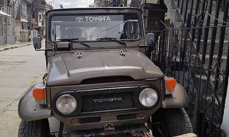 Toyota Fj 40 Mod 78...