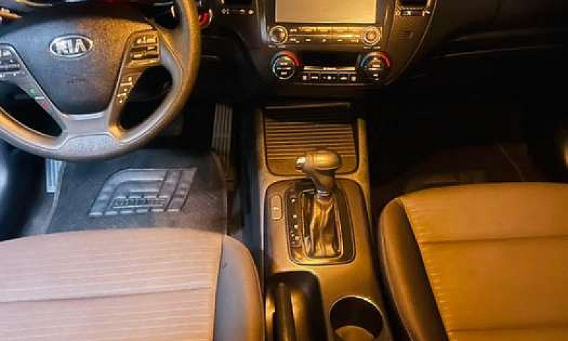 Cerato Kia Pro Summa...