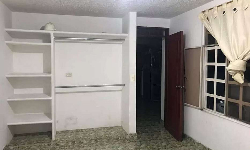 Arriendo Habitacion...