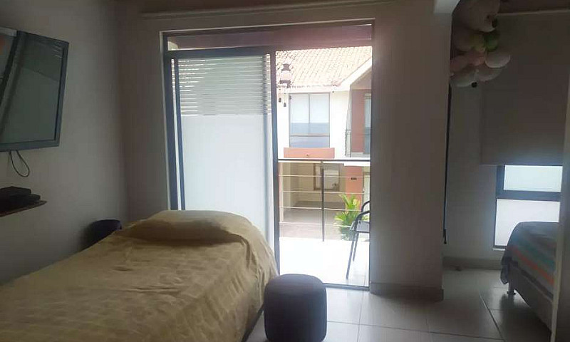 Hermosa Casa Familia...