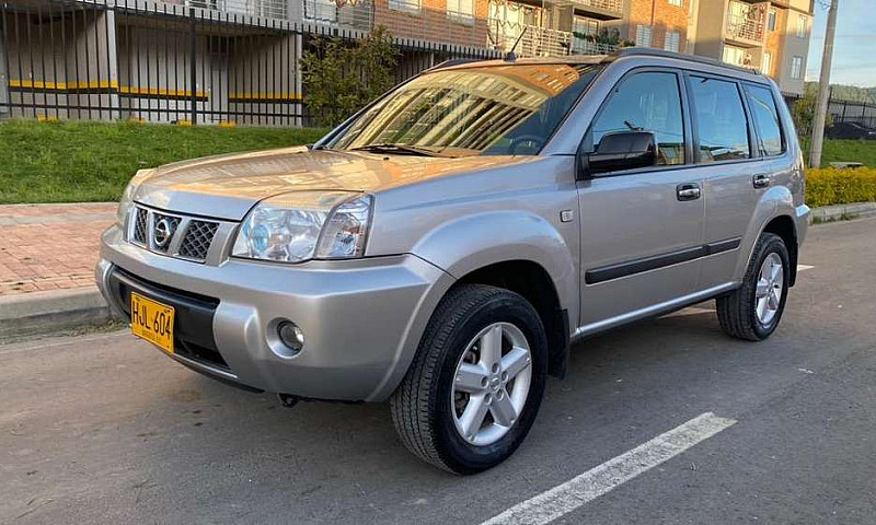 Camioneta X Trail En...