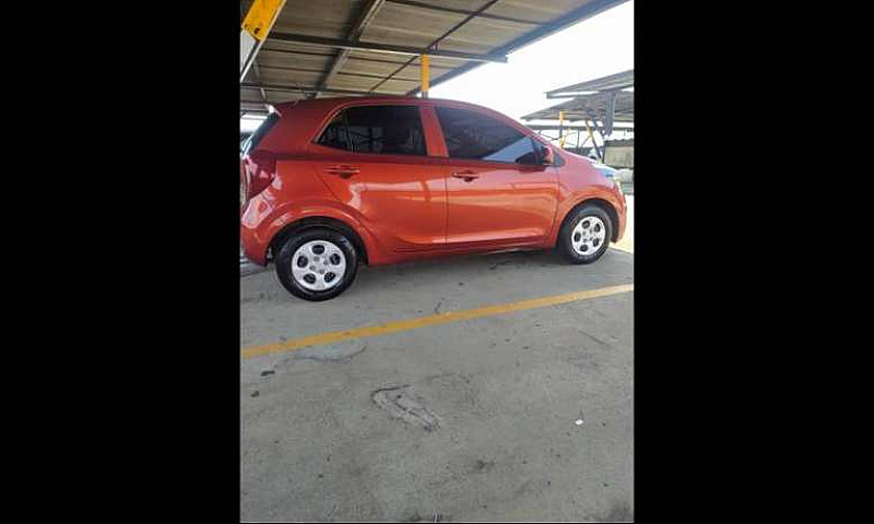Vendo Picanto 2018...