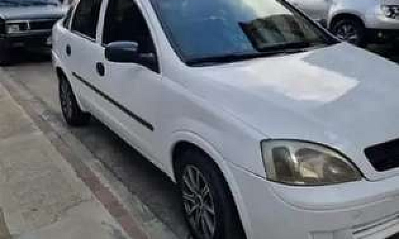 Vendo Corsa En Muy B...