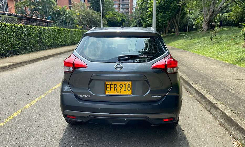 Nissan Kick Versión ...