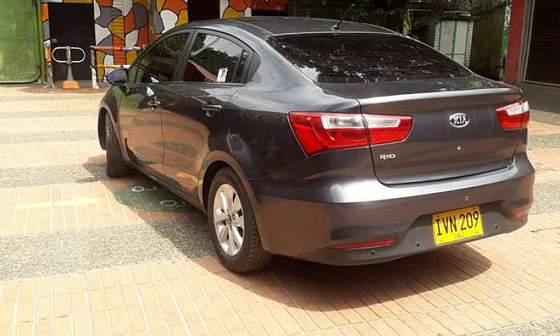 Venta De Kia Rio Spa...