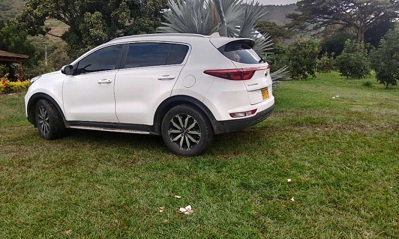 Vendo Kia Sportage L...