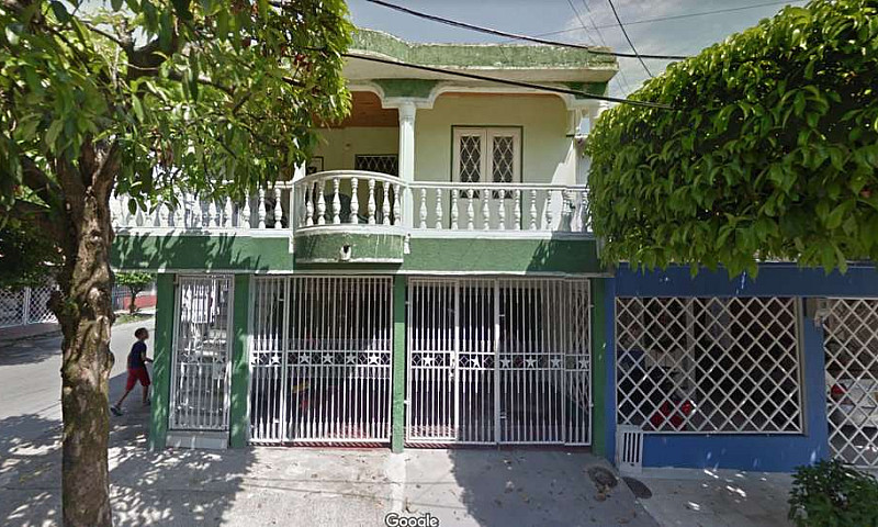 Aparta Estudio Barri...