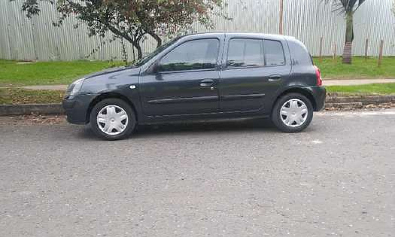 Vendo Renault Clio C...