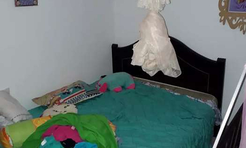 Vendo Esta Casa...