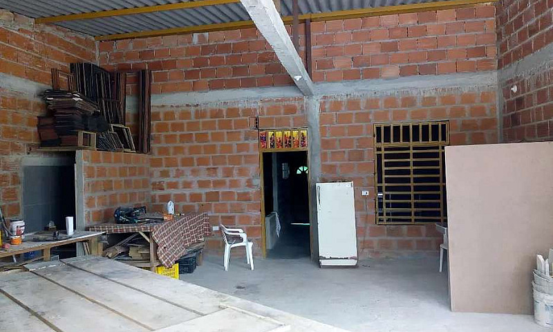 Hermosa Casa Esquine...