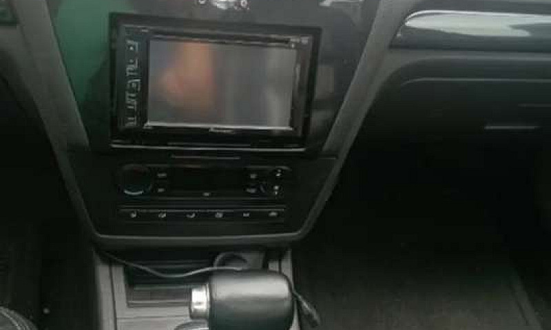 Vehiculo Ford Fusion...