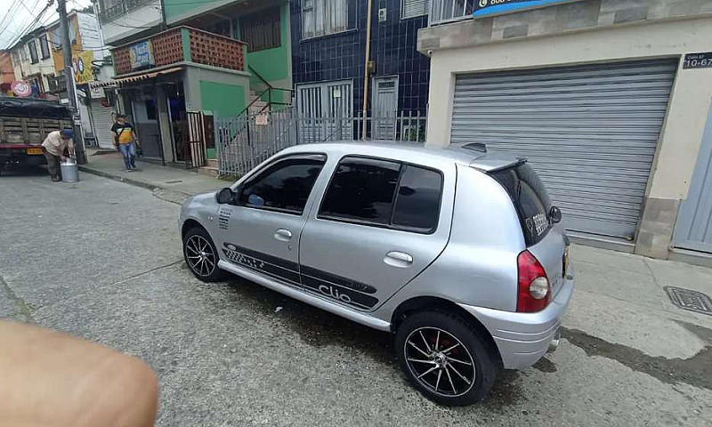 Se Vende Renault Cli...