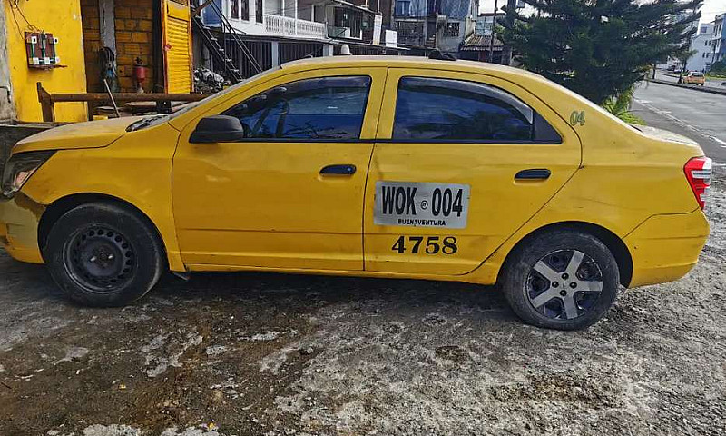 Vendo Taxi Con Cupo ...