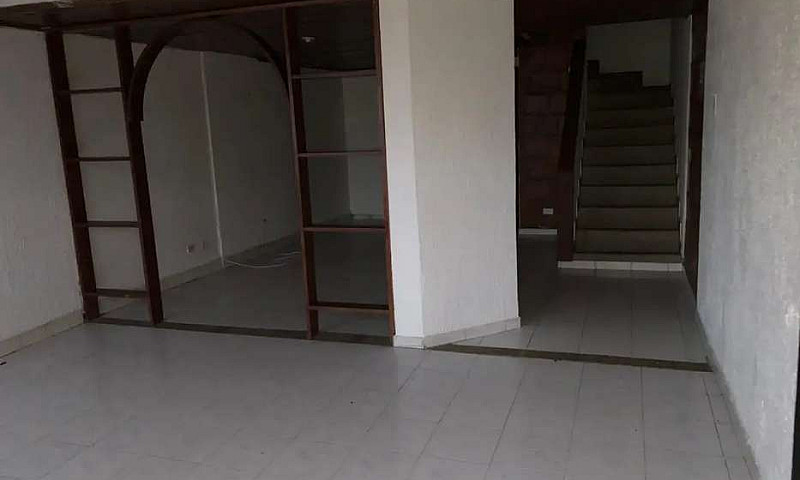 Se Vende Casa De Dos...