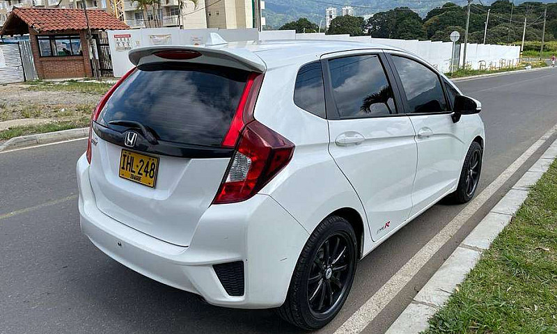 Honda Fit Mec 1.5  2...