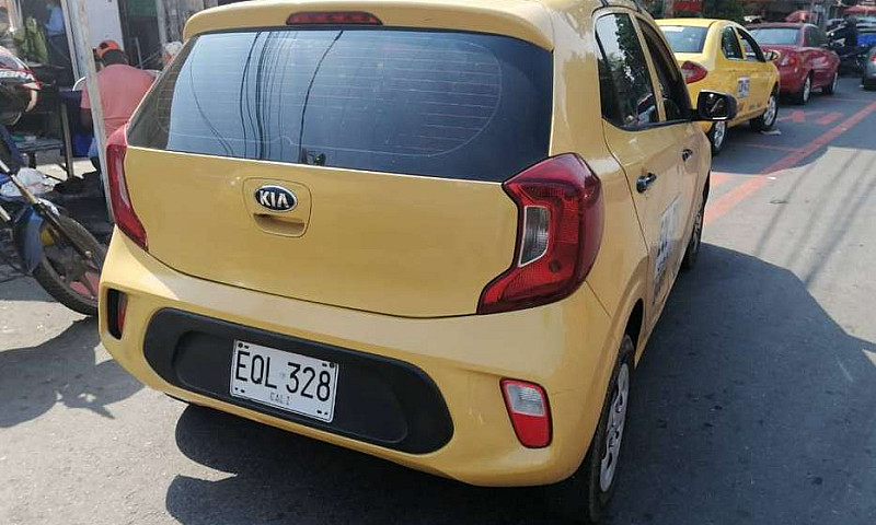 Vendo Taxi Kia Pican...