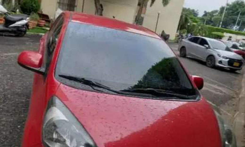 Vendo Kia Picanto 20...