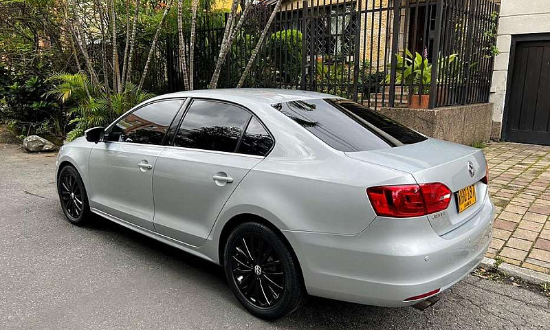 Vendo Hermoso Jetta ...