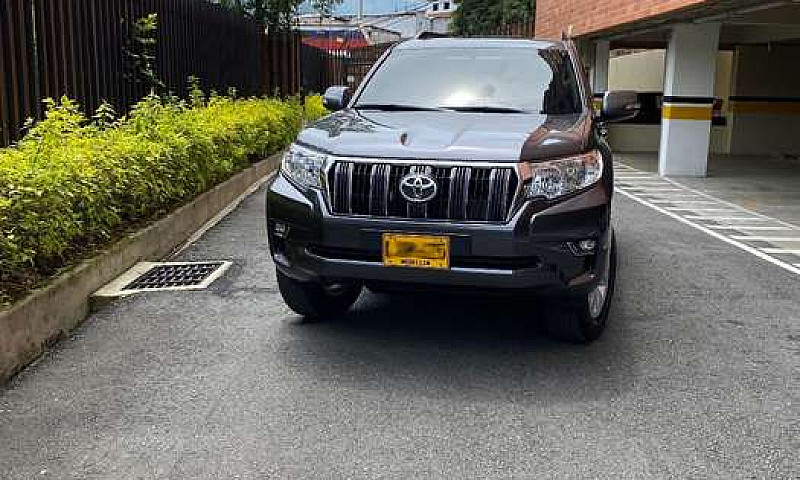 Toyota Prado Txl 2.8...