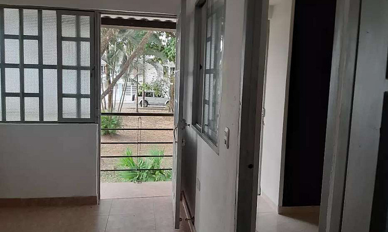 Arriendo Segundo Pis...