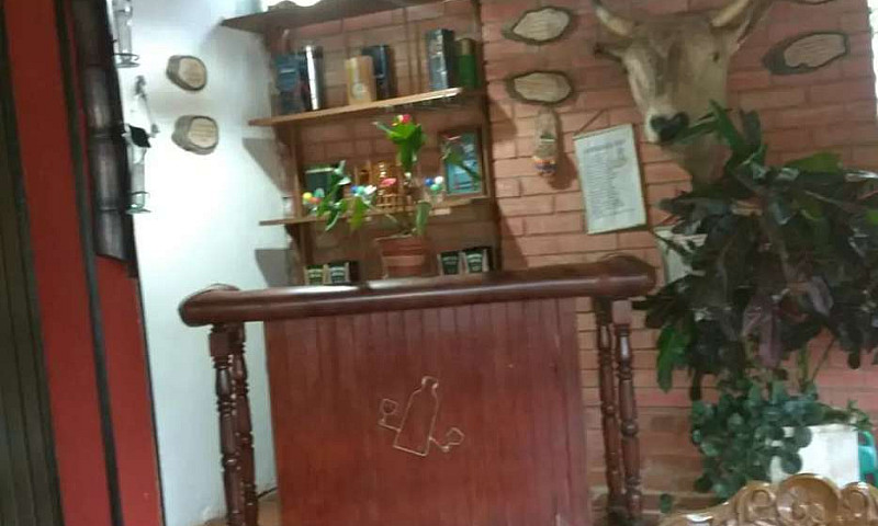 Se Alquila Finca Ran...