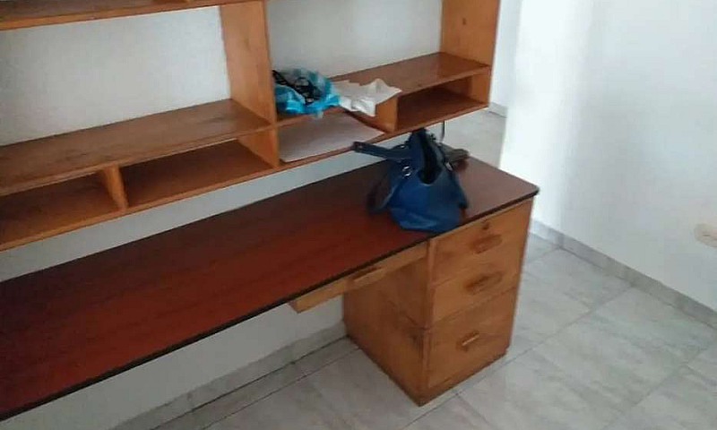 Casa De 2 Pisos En V...