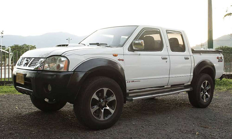 Nissan Frontier (201...