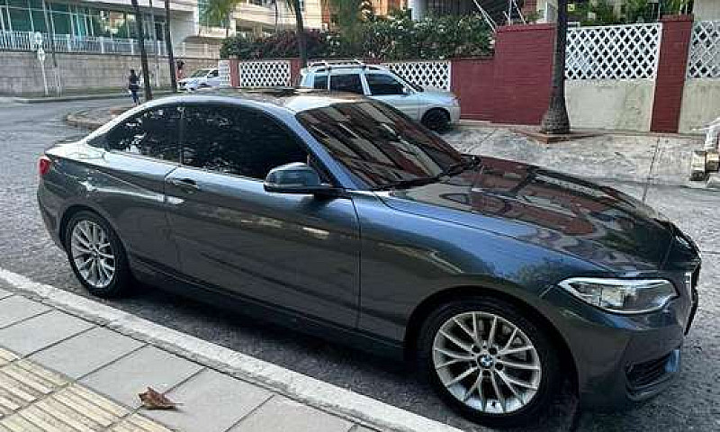 Bmw 220I Coupe...