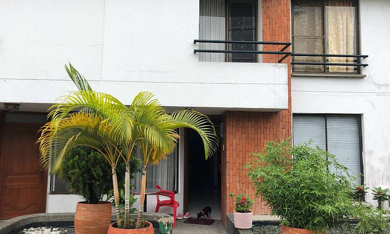 Casa En Venta Av Sur...