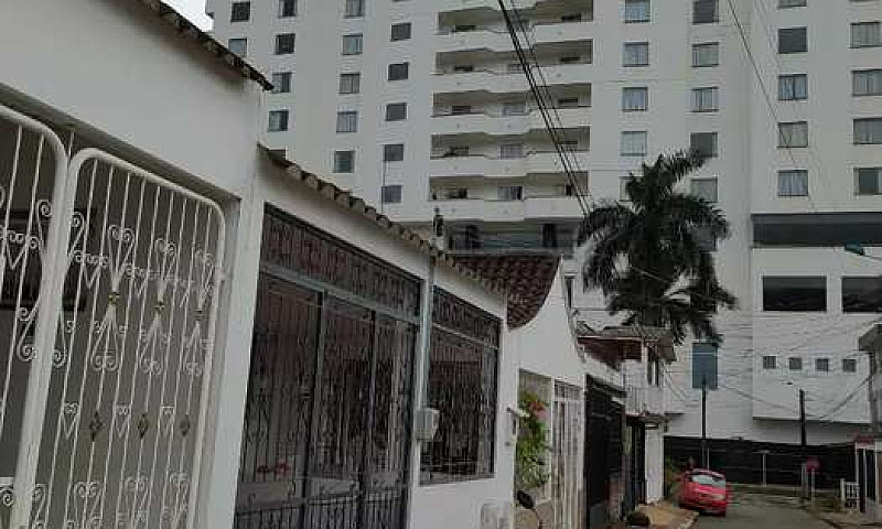 Casa De 120 Metros, ...