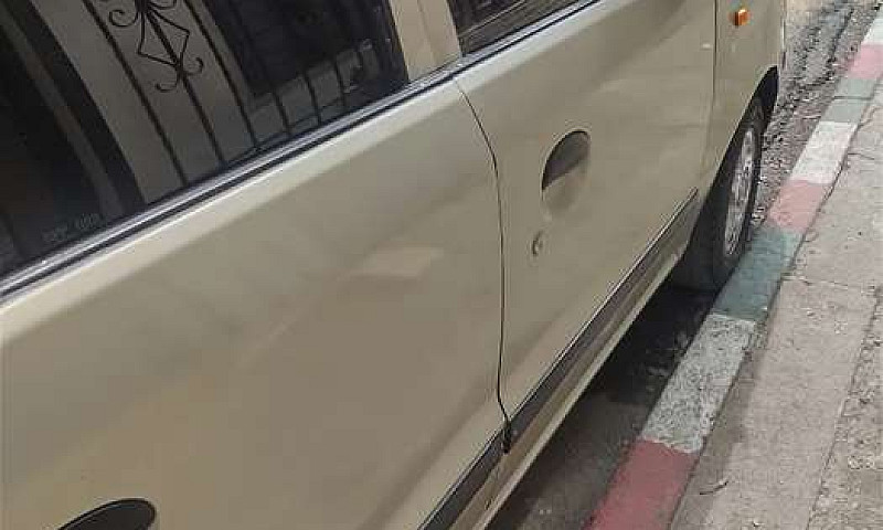 Hyundai Santro...
