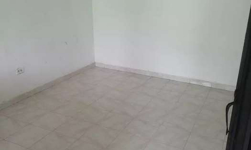 Vendo Casa...