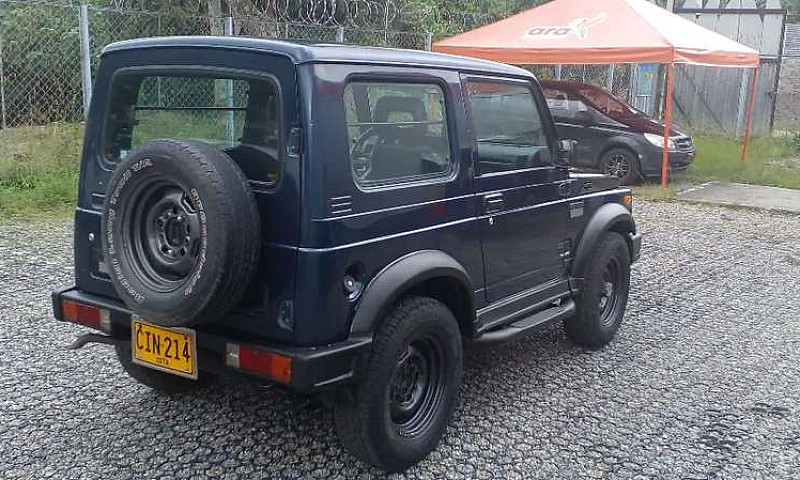 Vendo Campero Chevro...
