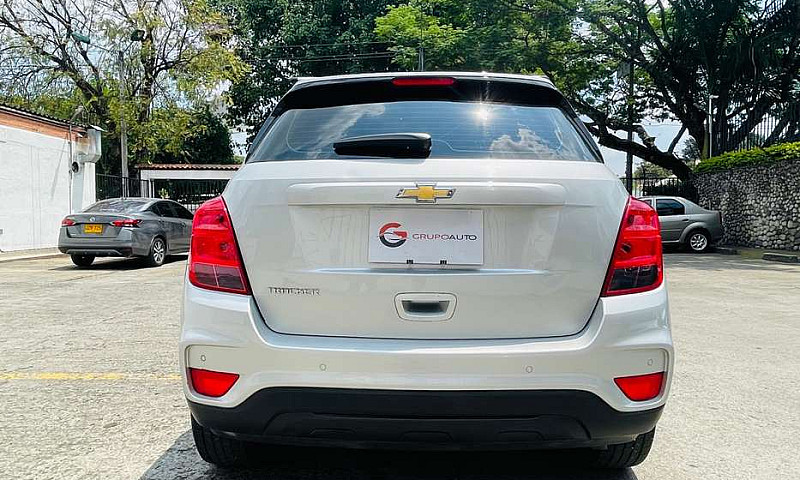 Chevrolet Tracker Ls...