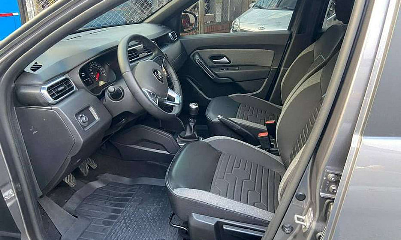 Renault Duster Inten...