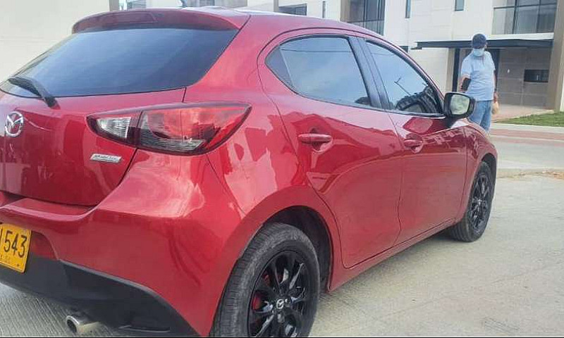 Mazda 2 Touring 2016...