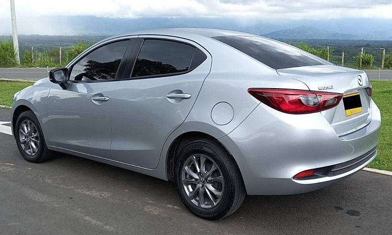 Mazda 2 Sedan Prime ...