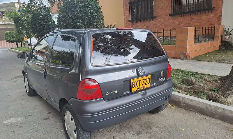 Vendo Renault Twingo...