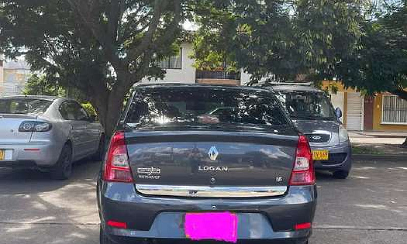 Renault Logan...